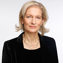 Headshot of Zanny Minton Beddoes