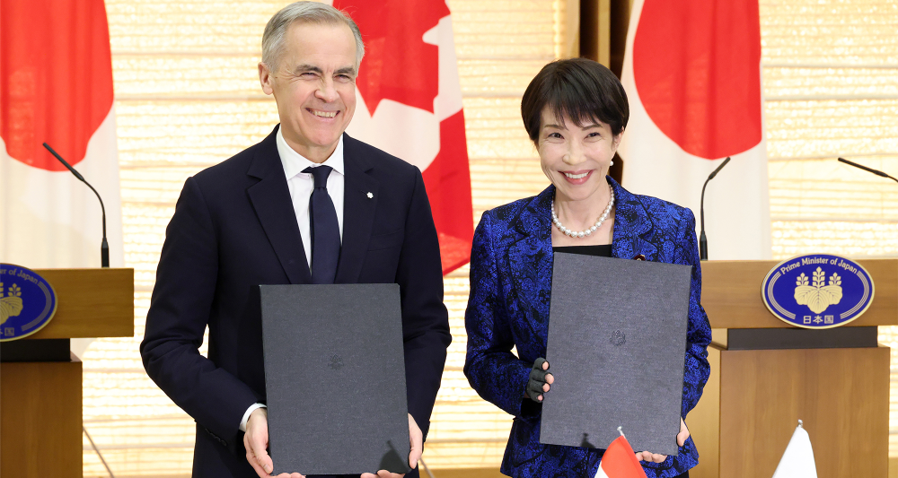 Canadian Prime Minister Mark Carney and Japanese Prime Minister Sanae Takaichi 