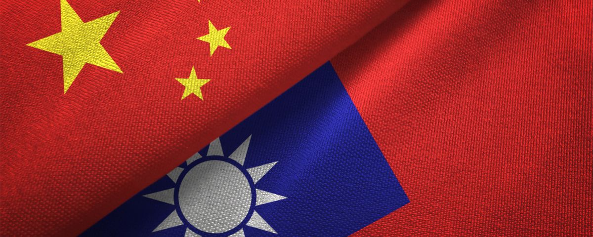 Flags of Taiwan and China