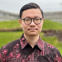 Headshot of Alberto Iskandar