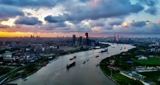 Huangpu River, Shanghai, China 