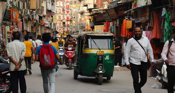 Street scene in modern India 