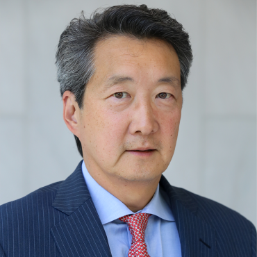 Dr. Victor Cha headshot
